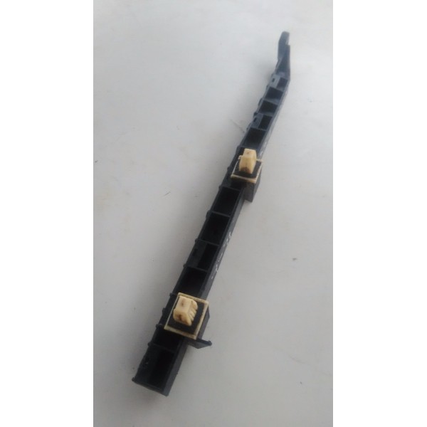 Guia Parachoque Fit 2003 A 2008 Traseiro Esquerdo