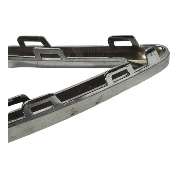 Moldura Cromado Parachoque Traseiro Taos 2022/2025 Esquerdo Cromado