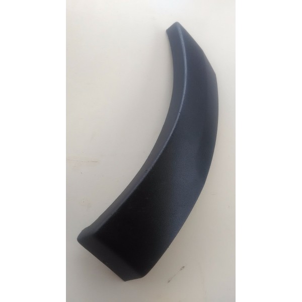 Moldura Traseira Esquerda Saveiro 2012/16 5u7809921e