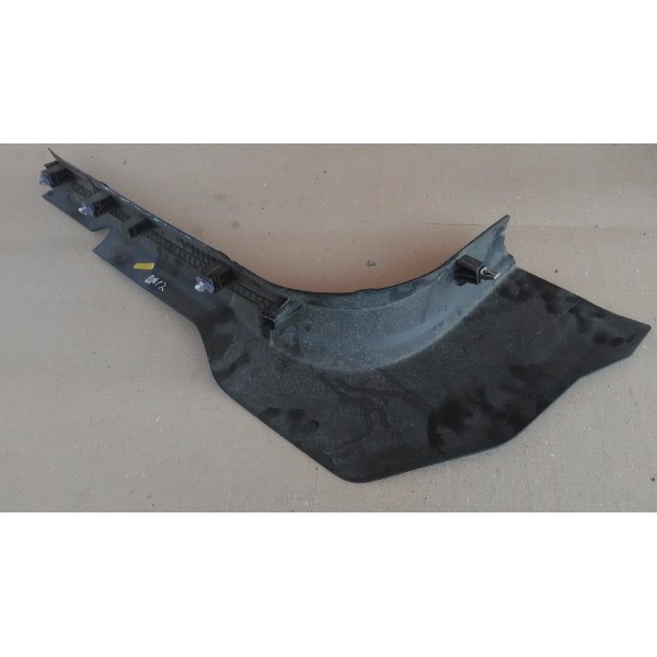 Acabamento Coluna Porta Direito Onix 2015