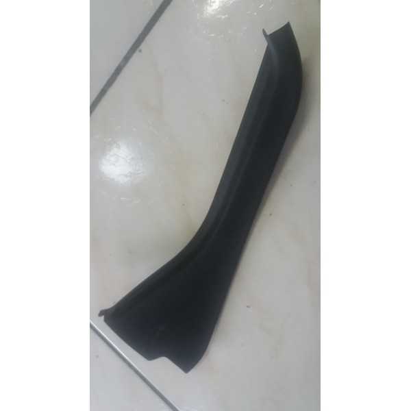 Acabamento Coluna Porta Traseira Direita Focus 09 13