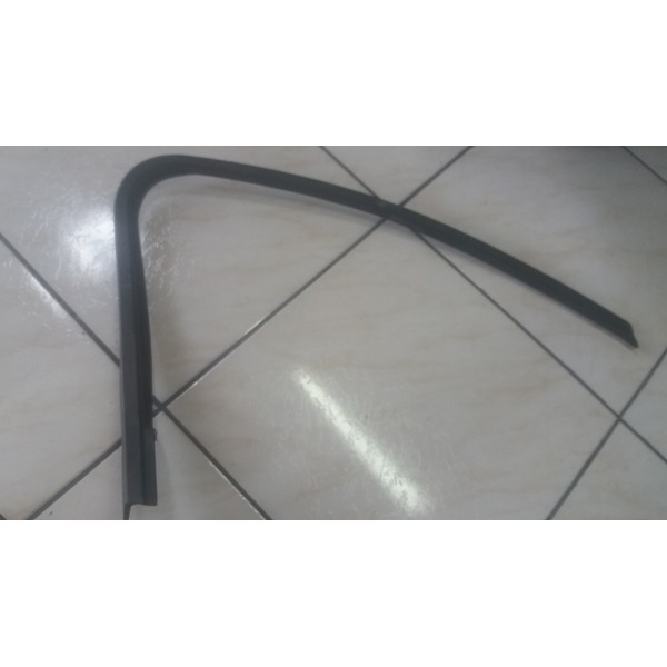 Arco Moldura Porta Focus 09 13 Dianteira Esquerda