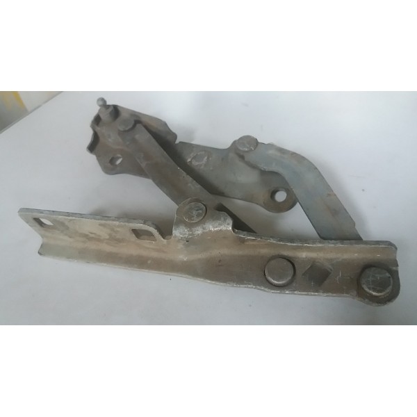 Dobradiça Esquerda Capô Vectra 97 A 2005