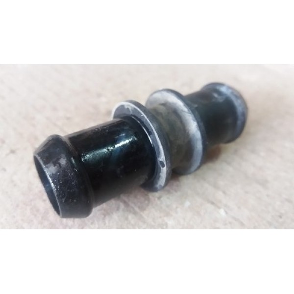 Conexao Flange Mangueira De Agua Discovery 4 2.7