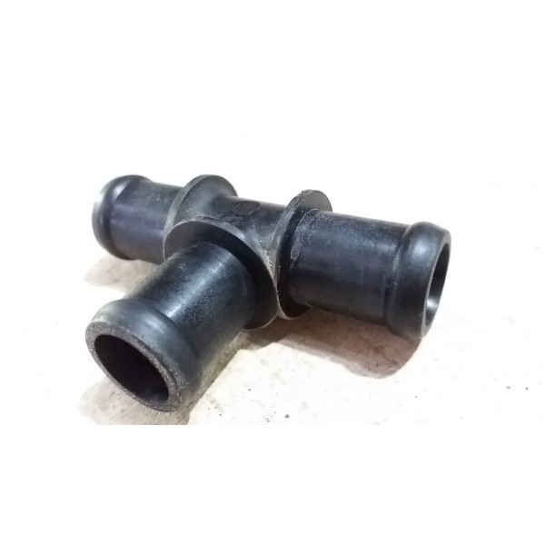 Conexão Flange De Agua Motor Discovery 4 2.7 T