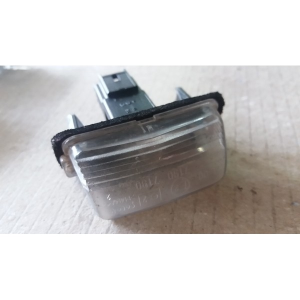 Luz De Placa Do Citroen C4 Lounge 2014 2015