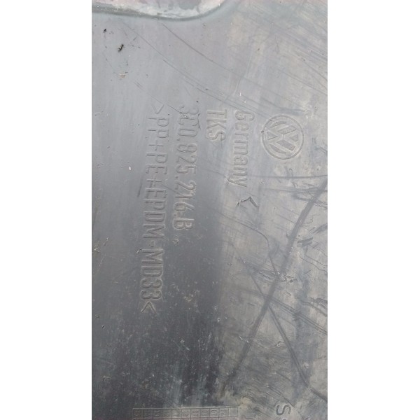 Acabamento Ttraseiro Direito Vw Passat B6 3c0825216b