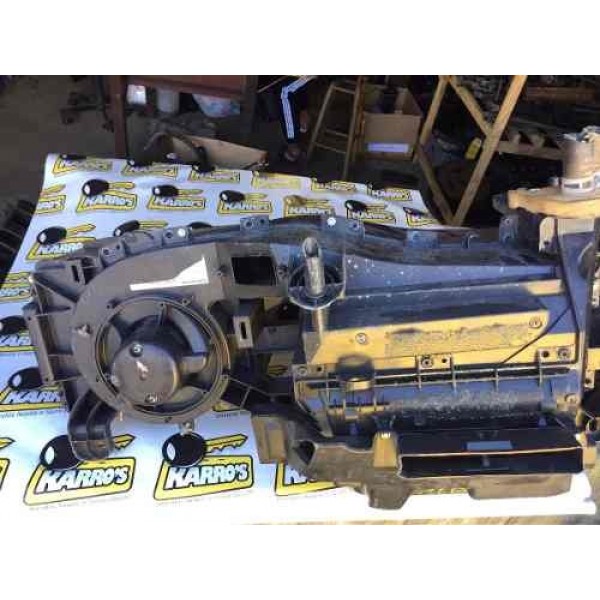 Caixa De Ventilação Gm Malibu Completa