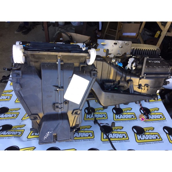 Caixa De Ventilação Vw Jetta Completa