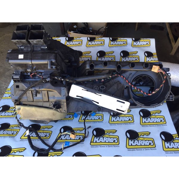 Caixa De Ventilação Vw Jetta Completa