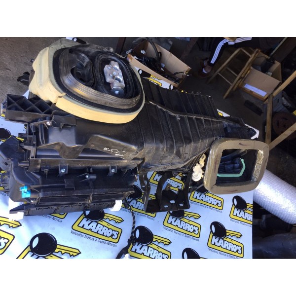 Caixa De Ventilação Vw Jetta Completa