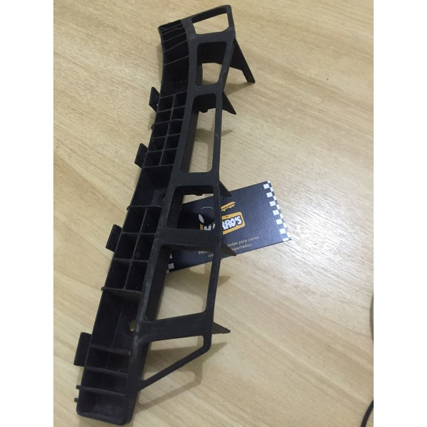 Suporte Parachoque Traseiro Direito Hyundai I30 866142l000