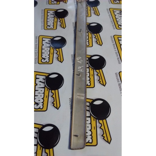 Acabamento Forro Traseiro Direito A4 99 8d0867420