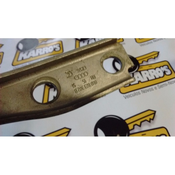 Dobradica Capo Audi A3 Direito 99/06 8l0823302b
