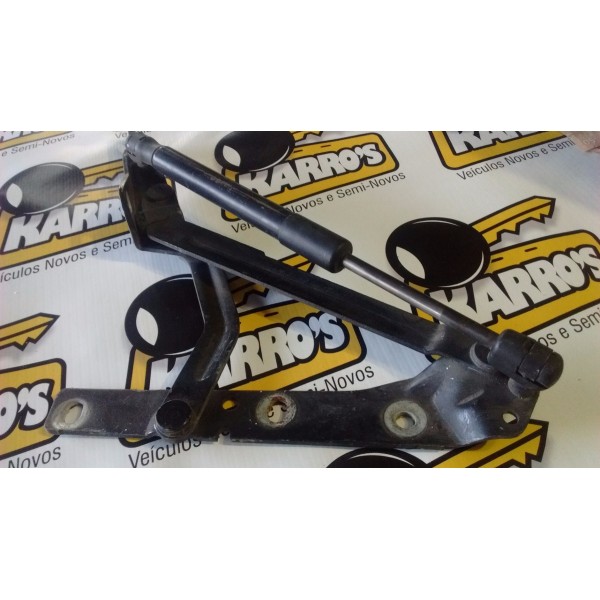 Krros - Dobradiça Tampa Porta Malas Focus Sedan 09/13