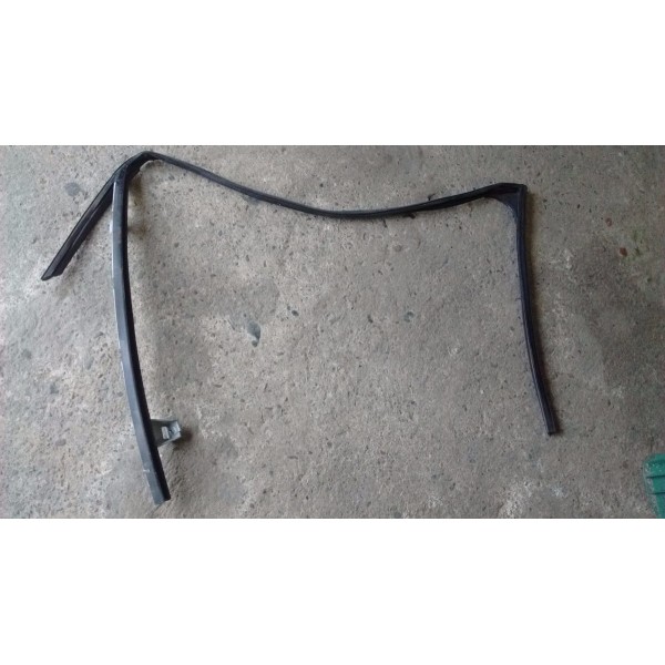 Krros - Canaleta Borracha Porta Malibu Dianteira Esquerda