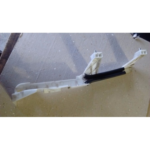 Calha Guia Vidro Porta Dianteira Direita Peugeot 307