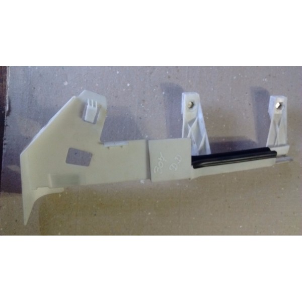 Calha Guia Vidro Porta Dianteira Direita Peugeot 307