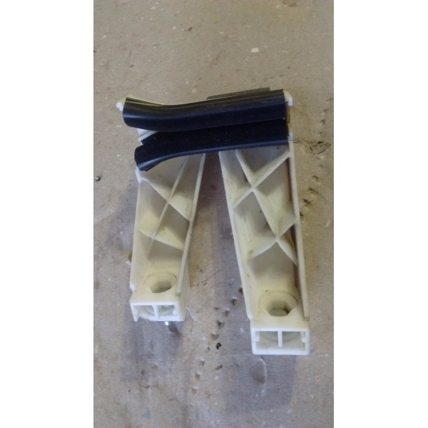 Guia Vidro Porta  Peugeot 307 Traseira Esquerdo