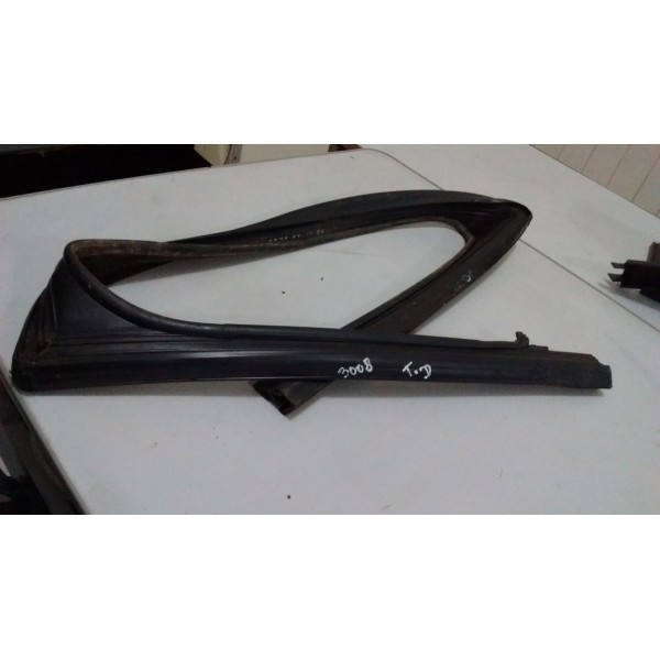 Canaleta Porta Peugeot 3008 Traseira Direita