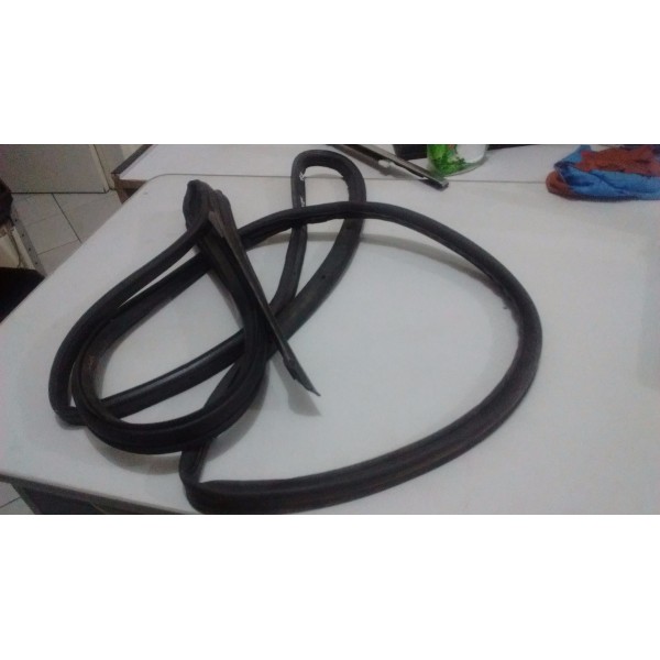 Borracha Porta Tracker 2015 Tras Esquerda