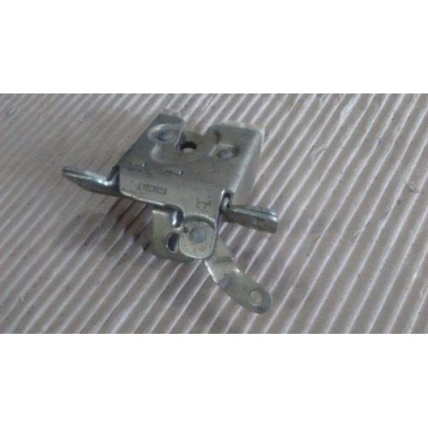 Fechadura Porta Malas Kadett Mecanica Gm 52251595