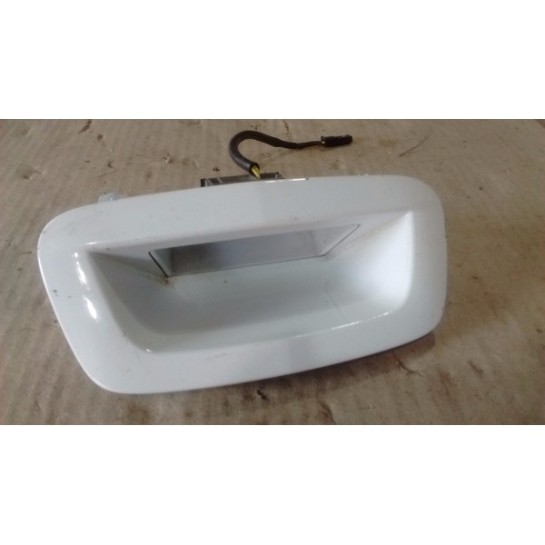 Maçaneta Tampa Traseira Tracker 2013 2014