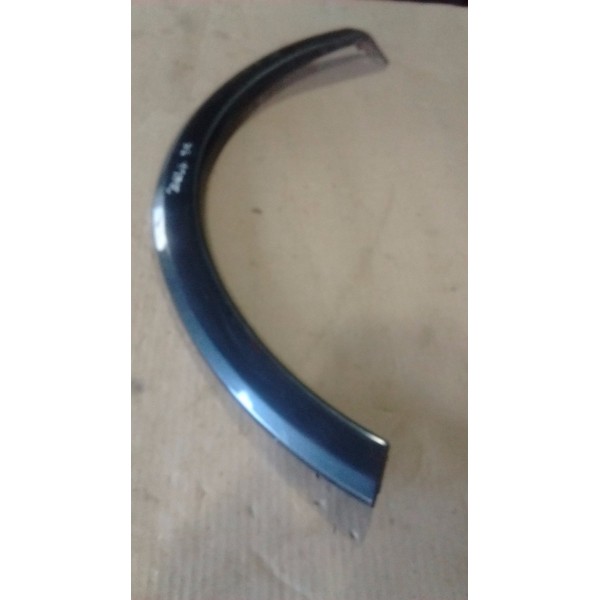 Krros - Alargador Paralama Esq Corsa Hatch 99 2000 2001 2002