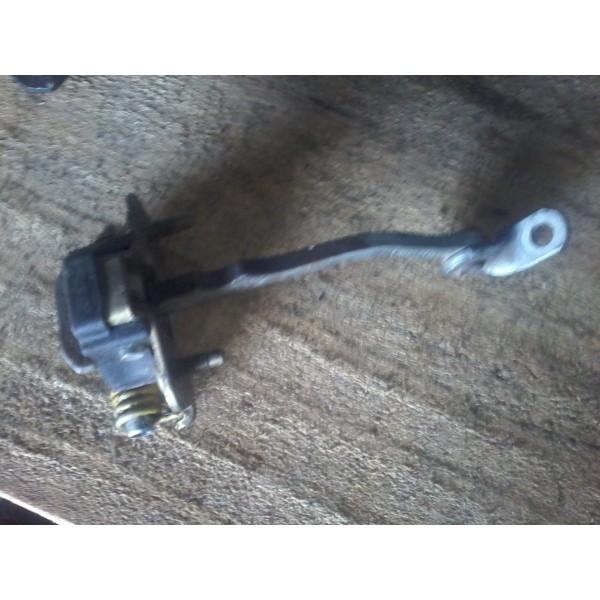Limitador De Porta Clio Traseira Esquerda 02 03 05