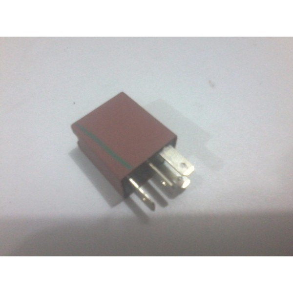 Rele Renault 8200263342 29200041 12v 20a