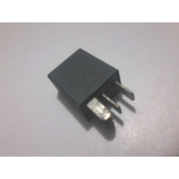Rele Auxiliar Citroen Peugeot 9620220980 Original