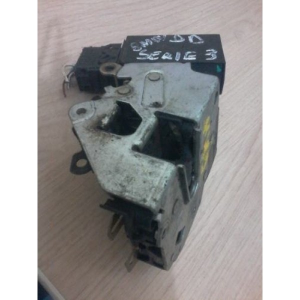 Fechadura Da Porta D/d Bmw 318 Compact 1997