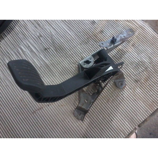 Pedal Embreagem Ford Focus Am51-7519-aa
