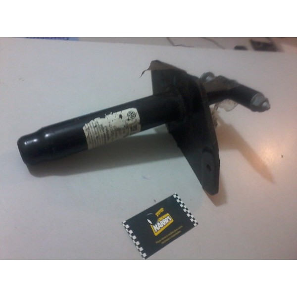 Suporte Amortecedor Parachoque Jetta 2013 Tras Dir