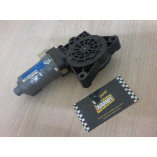 Motor Maquina Vidro Porta Tras Dir Hyundai I30